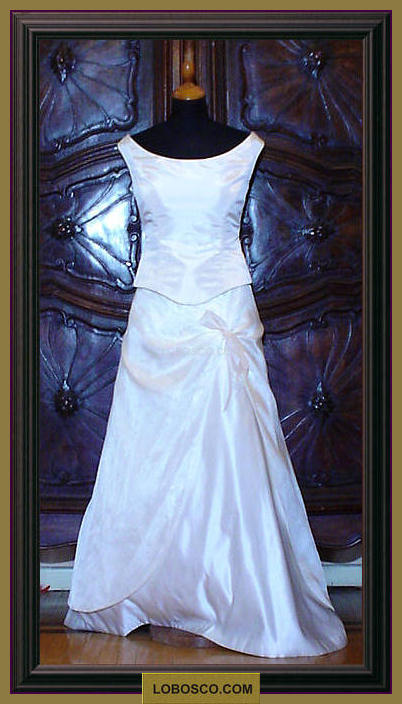 0lobosco.com_00004675_abito_debuttante_debuttanti_bianco_costumi_abiti_teatrali_storici_carnevale_spettacolo_costumes_clothing_theatrical_historical_carnival_performance_Debutto7.jpg
