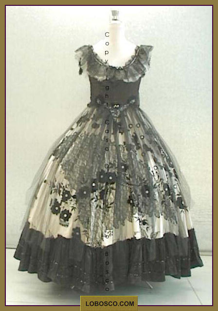 lobosco.com_00000815_1800_donna_woman_nero_panna_black_cream_costumi_abiti_teatrali_storici_carnevale_spettacolo_costumes_clothing_theatrical_historical_carnival_performance_2354.jpg